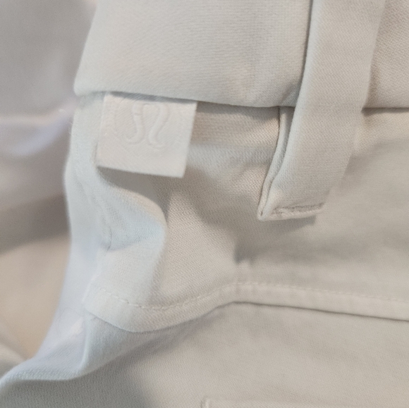 Lululemon ABC pants - Picture 4 of 6